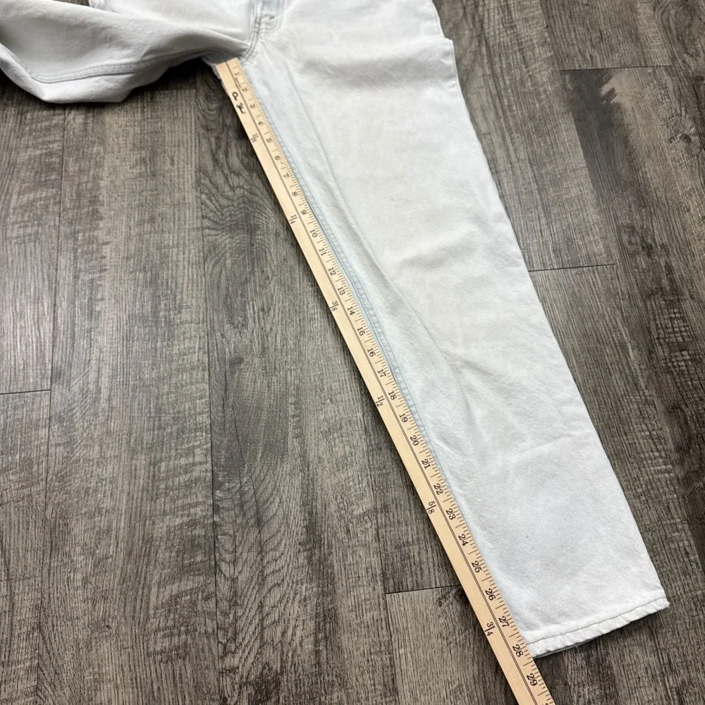 Vintage Levi's 550 Student Light Wash Orange Tab Denim Jeans USA